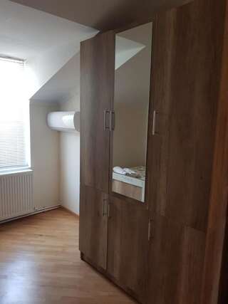 Гостевой дом Guest House IMERELI Кутаиси Двухместный номер с 2 отдельными кроватями-2